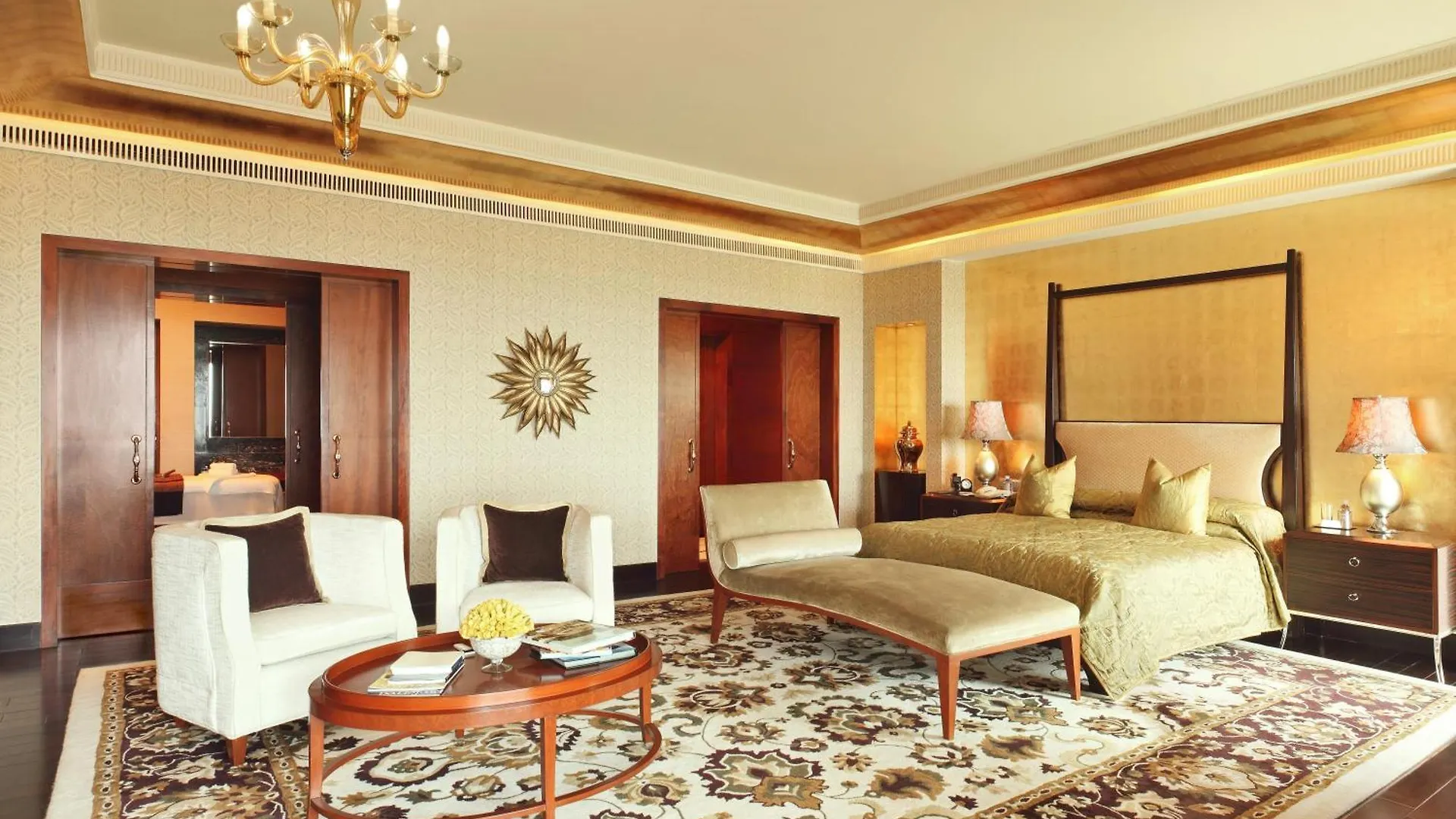 The Leela Ambience Gurugram Hotel & Residences - The Luxury Urban Sanctuary Gurgaon 5*,