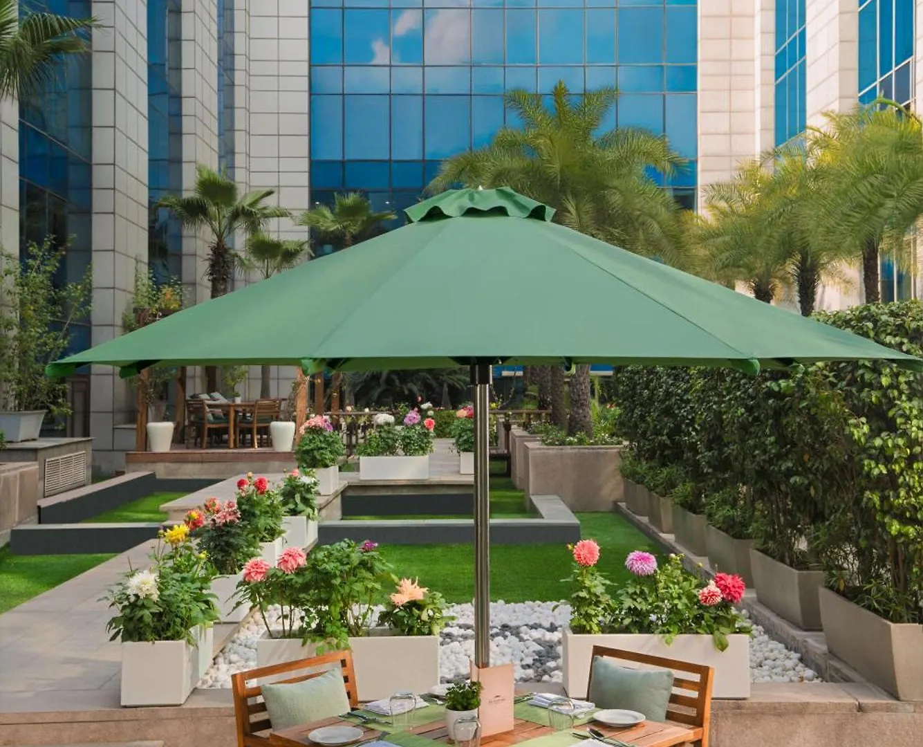 *****  The Leela Ambience Gurugram Hotel & Residences - The Luxury Urban Sanctuary Gurgaon India